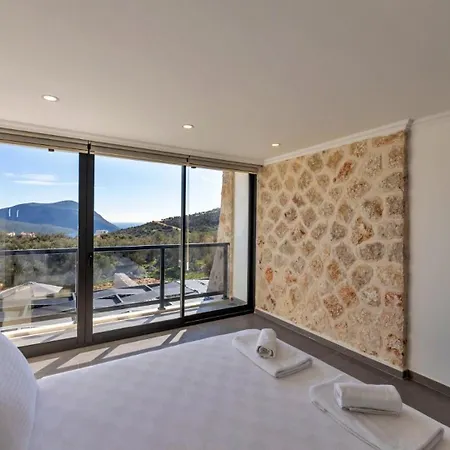 3 Bedroom With Private Pool * Kalkan