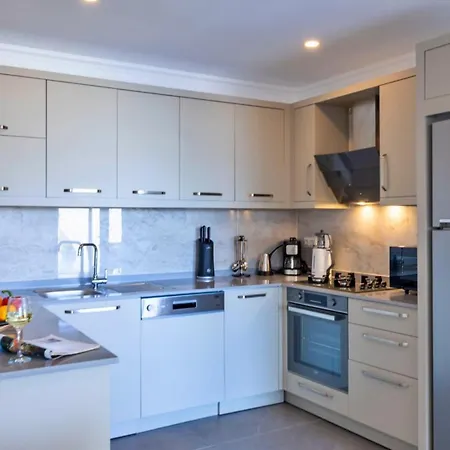 Apartmán 3 Bedroom With Private Pool *