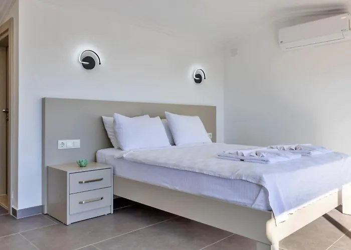 3 Bedroom With Private Pool Kalkan