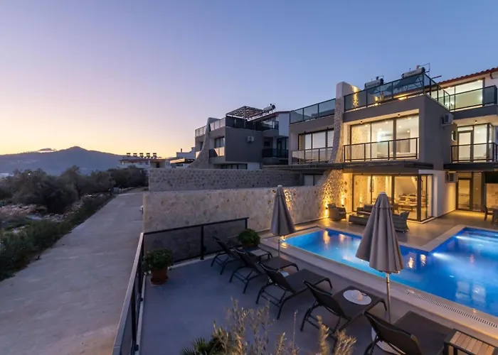 3 Bedroom With Private Pool