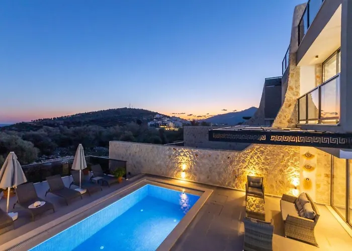 3 Bedroom With Private Pool