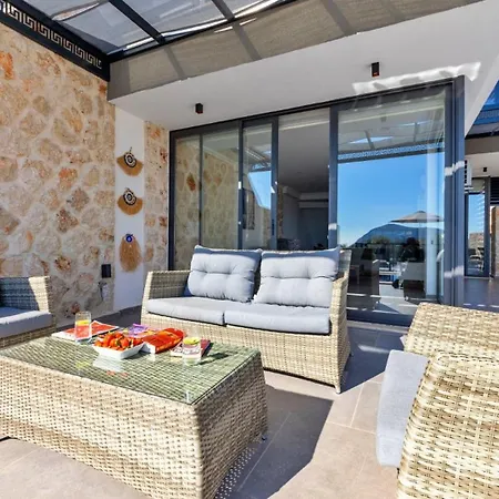 3 Bedroom With Private Pool