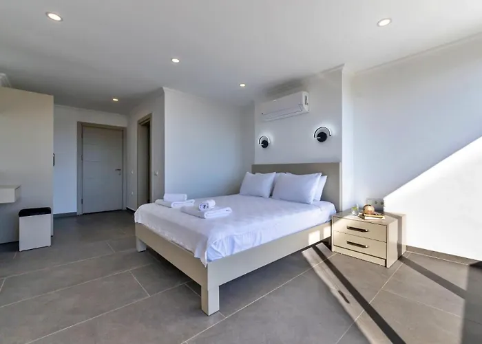 3 Bedroom With Private Pool Daire *