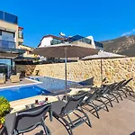 3 Bedroom With Private Pool