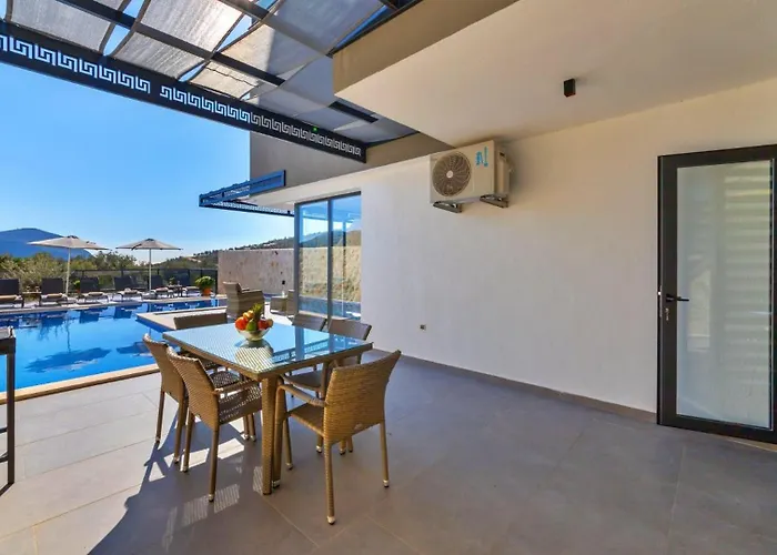 3 Bedroom With Private Pool アパート
