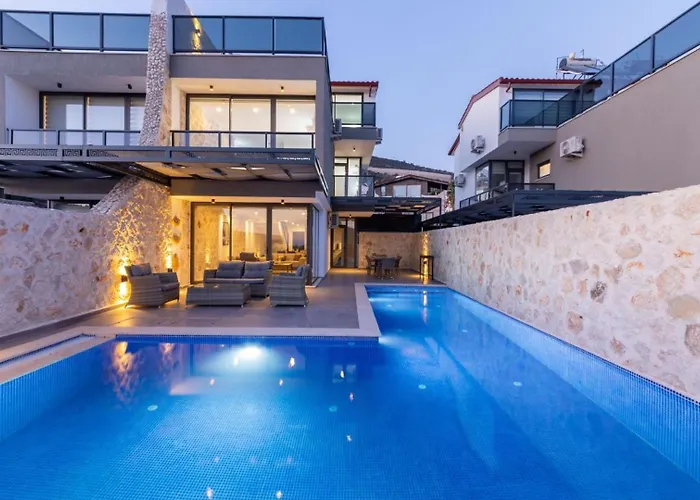 アパート 3 Bedroom With Private Pool
